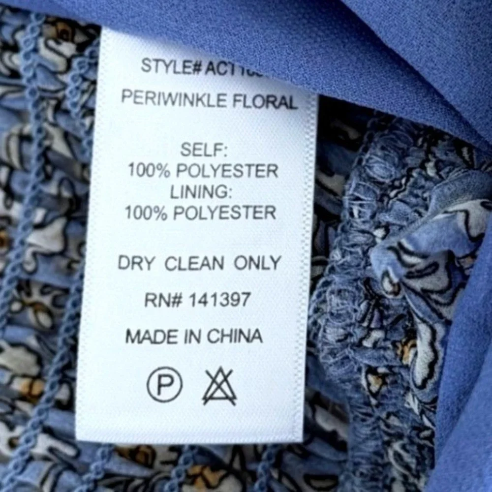 ASTR The Label Pinto Top Blue Floral Ruched Milkmaid Puff Sleeve Cropped Small
